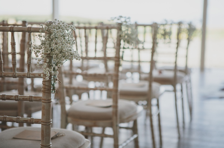 mariage boho chic decor chaise