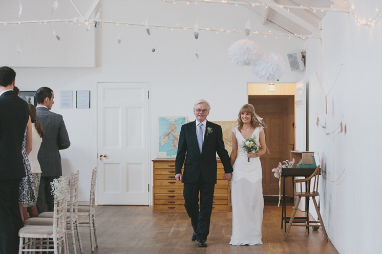 mariage boho chic arrivee mariee